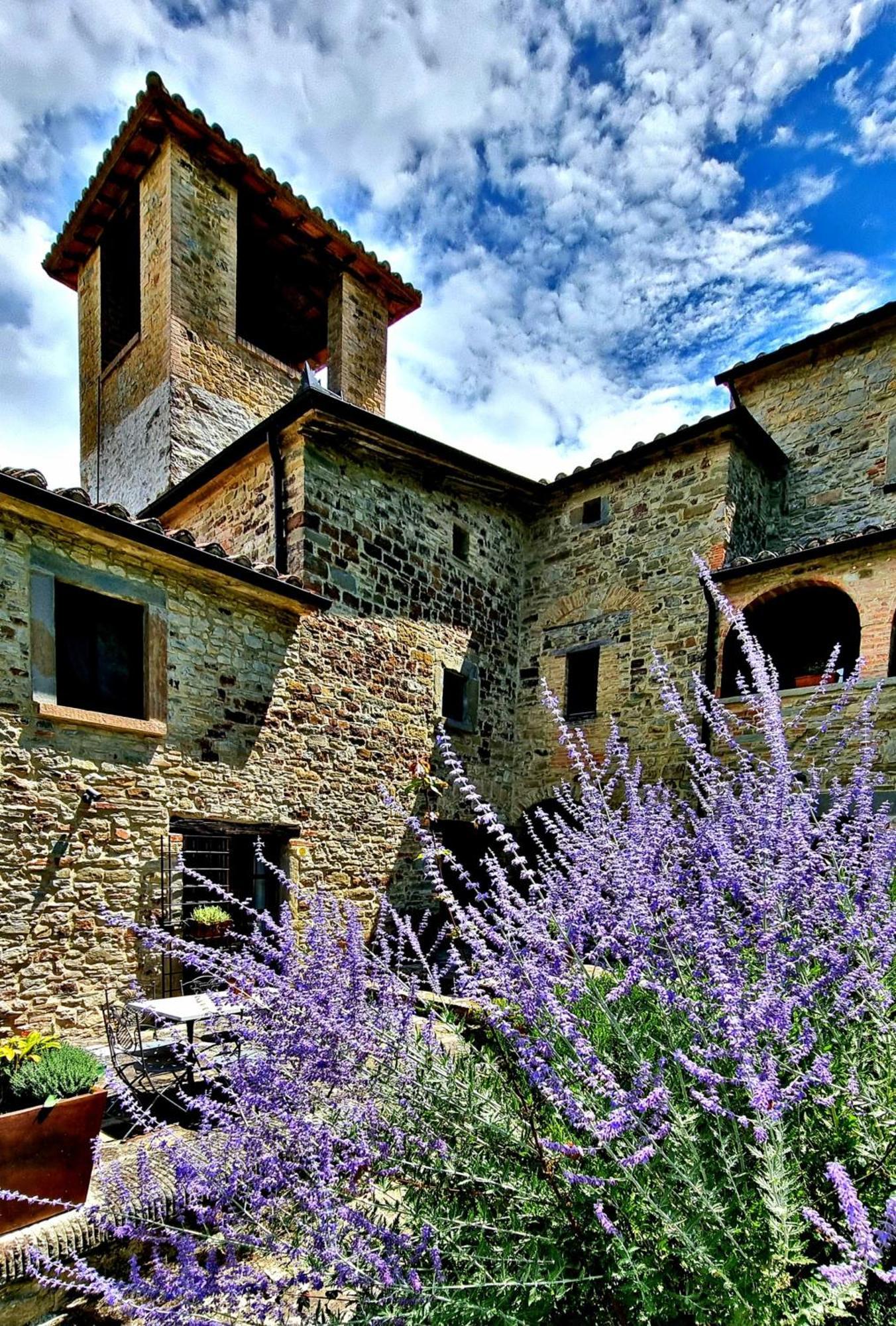 Life Hotels Abbazia San Faustino Resort Carpini Kültér fotó